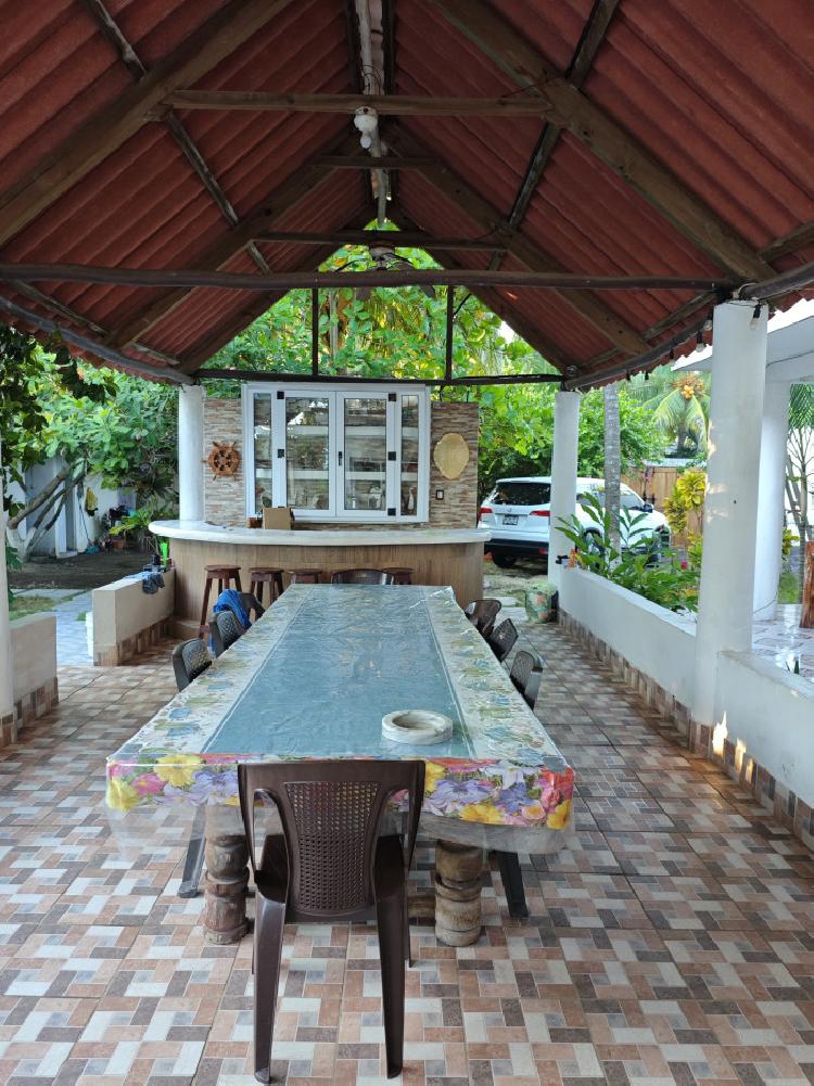 CASA FRENTE A LA PLAYA RAMA BLANCA SIPACATE ESCUINTLA