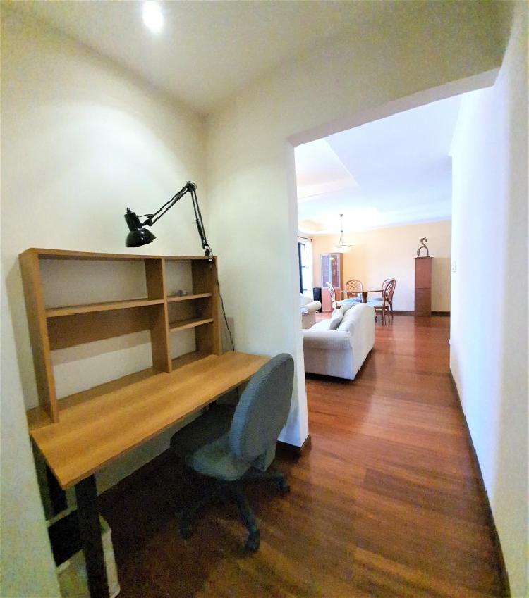 Apartamento en Venta edificio de Zona 10