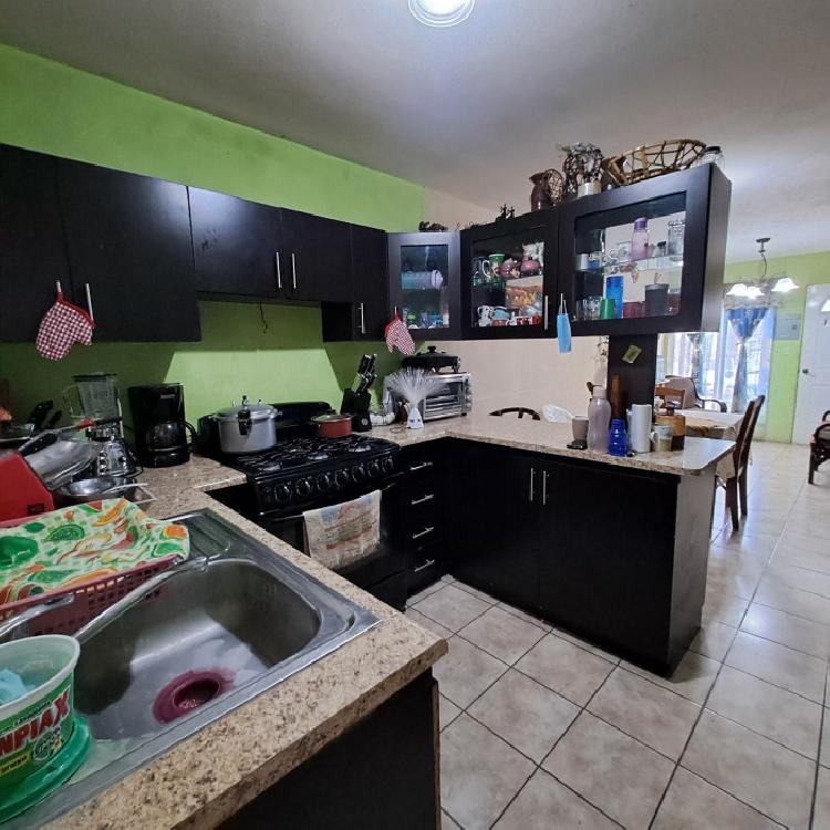 En Venta Casa Viña del Sur Carretera Mayan Golf VAS