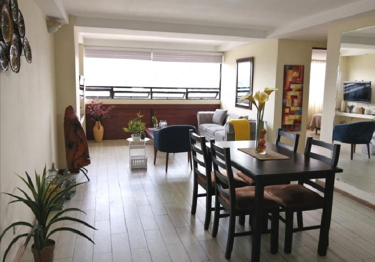 Apartamento en Venta en Edificio de la Zona 9 