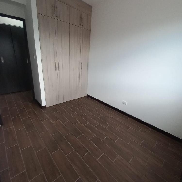 Apartamento en renta zona 12 avenida Petapa