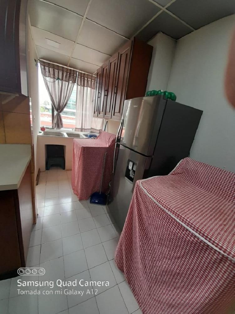 Apartamento en renta en zona 10 amueblado la 15 calle