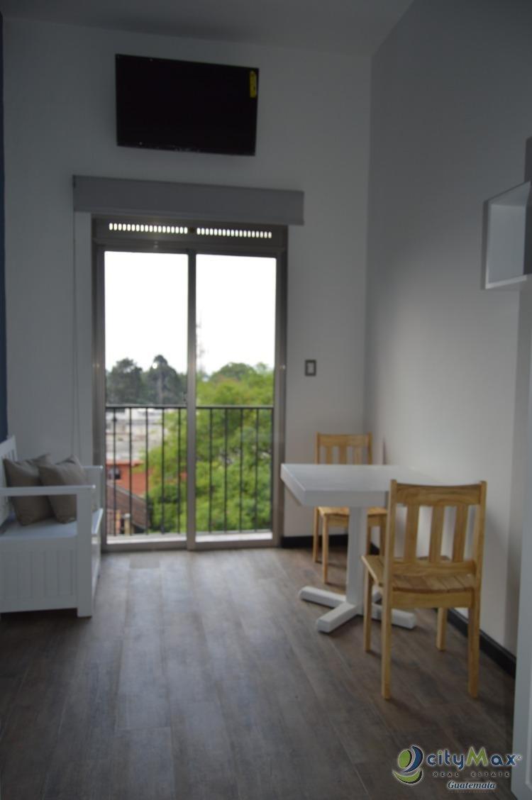 Apartamento en alquiler con terraza en zona 16