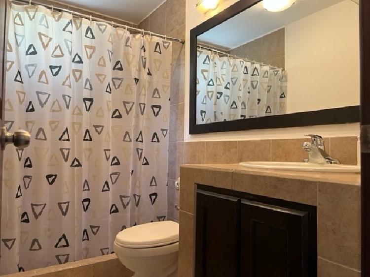 En Venta Apartamento en el Km 16 CAES Entreluces 