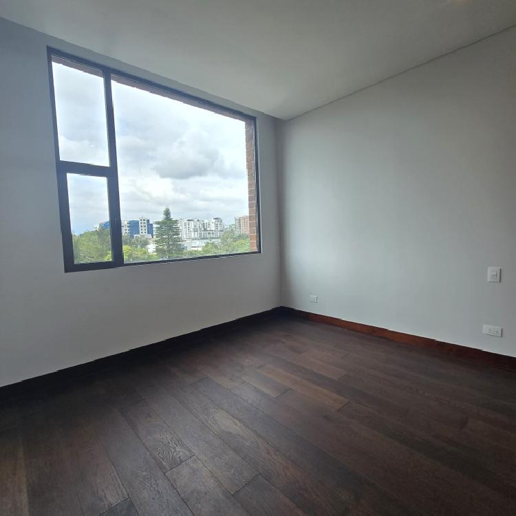 Apartamento de Lujo en renta o venta zona 14