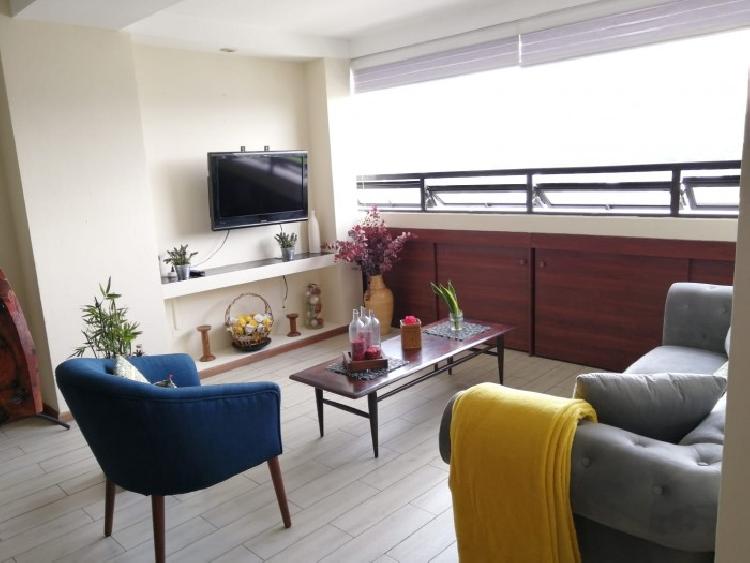 Apartamento en Venta en Edificio de la Zona 9 