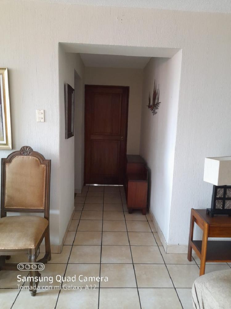 Apartamento en renta en zona 10 amueblado la 15 calle