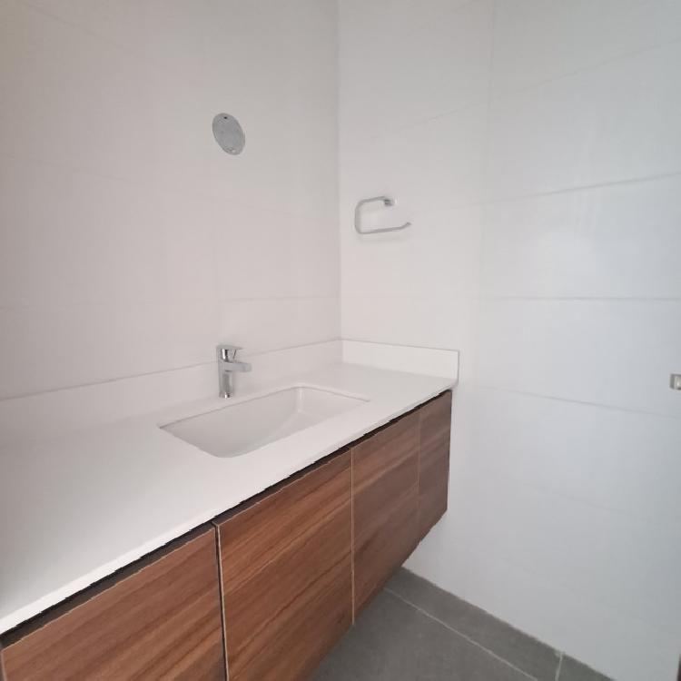 Apartamento en Reserva 5ta avenida zona 14 renta