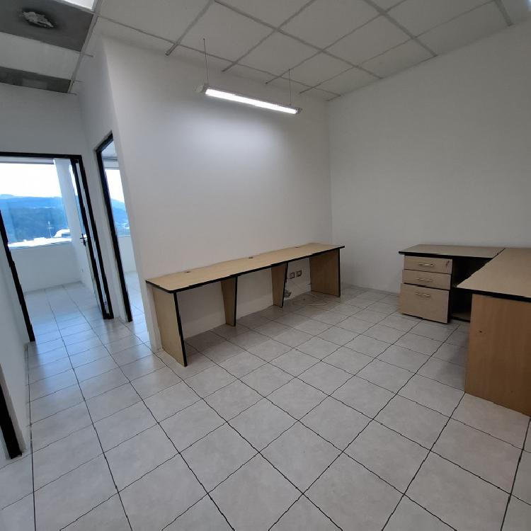 Oficina en Venta y Renta Zona Pradera Zona 10 Guatemala