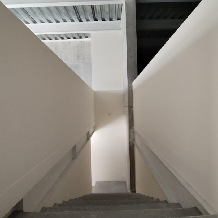 Ofibodega en venta en zona 2 de Mixco Interamericana