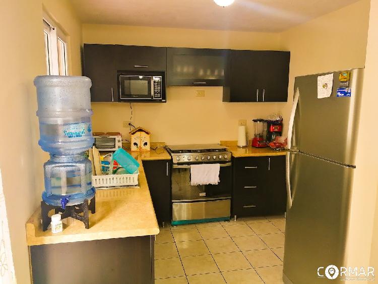 Casa en Venta en Condado Catalina, Villa Nueva 